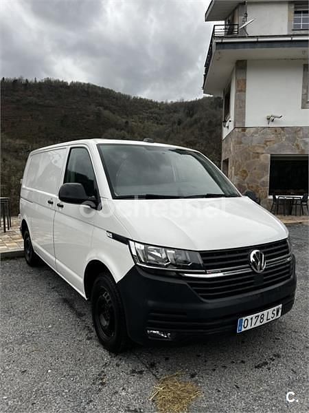 Usado VW Caravelle 150 CV (110 kW) 2021 Blanco Monovolumen