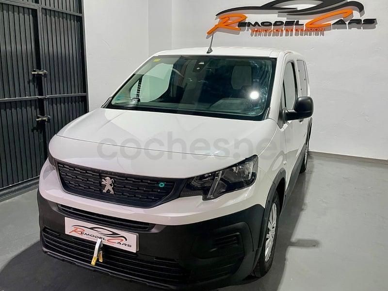 Blanco Usado 2021 Peugeot Rifter Active Monovolumen | 11.350 € (Buen precio) - Imagen 1/4