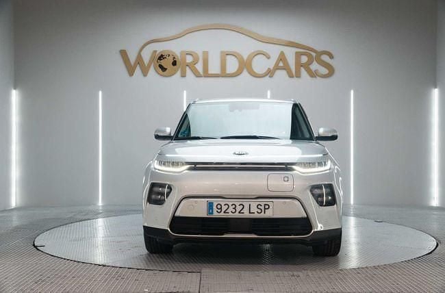 Usado Kia Soul EV 150 kW (204 CV) 2021 Gris SUV