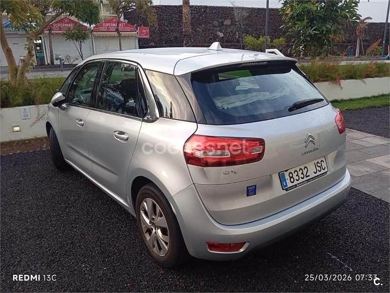 Usado Citroën C4 Picasso Live 130 CV (95 kW) 2016 Gris / plata Monovolumen
