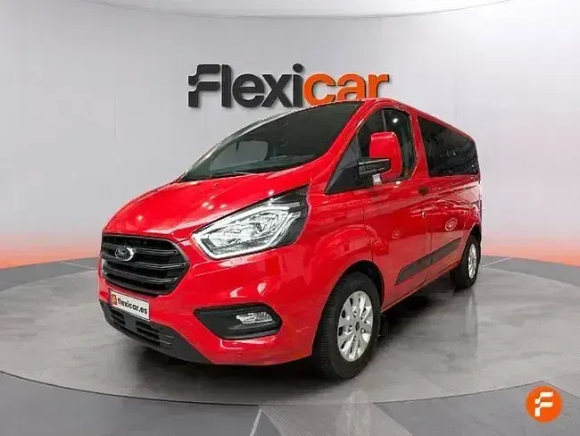 Usado Ford Transit Custom Trend 150 CV (110 kW) 2022 Rojo Familiar