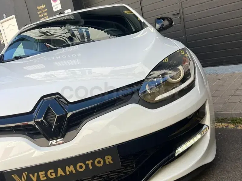Usado Renault Mégane R.S. 265 CV (194 kW) 2015 Blanco Coupe