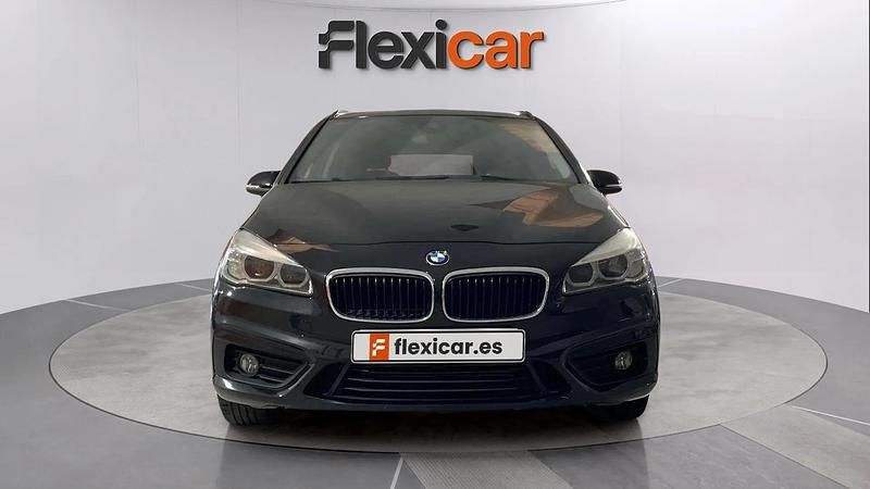 Usado BMW 218 Comfort Edition 150 CV (110 kW) 2015 Negro Familiar