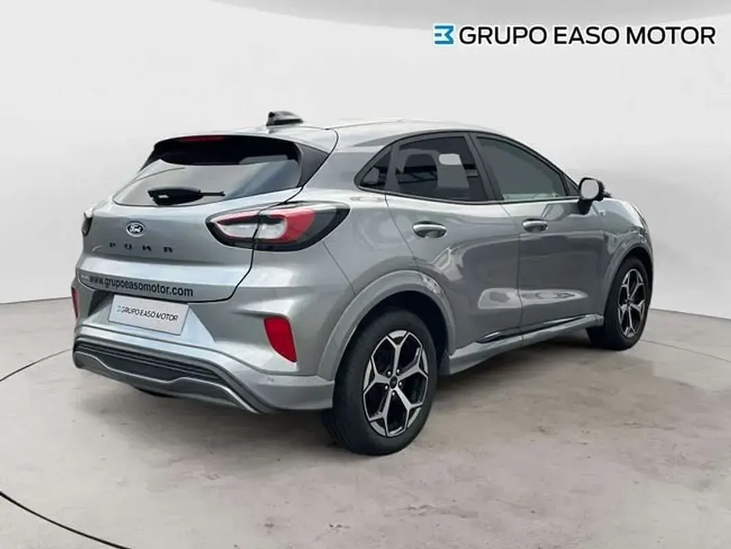 Usado Ford Puma ST-Line 125 CV (91 kW) 2024 Plateado SUV