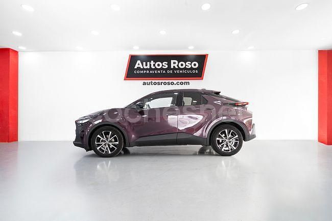 Usado Toyota C-HR Active 141 CV (103 kW) 2024 Burdeos SUV