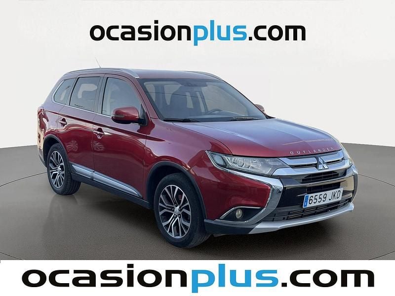 Usado Mitsubishi Outlander Motion 150 CV (110 kW) 2015 Rojo SUV