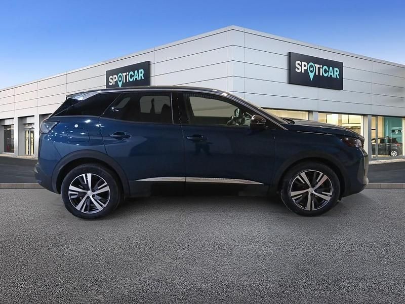 Usado Peugeot 3008 Allure 130 CV (95 kW) 2024 Azul SUV