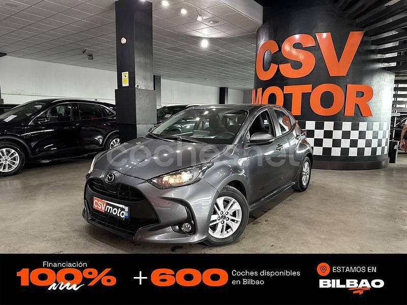 Usado Mazda 2 Center-Line 116 CV (85 kW) 2023 Gris / plata Berlina