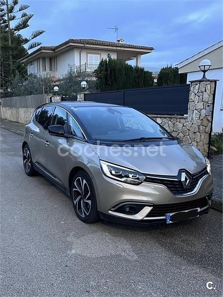 Usado Renault Scénic IV Zen 150 CV (110 kW) 2017 Beige Monovolumen