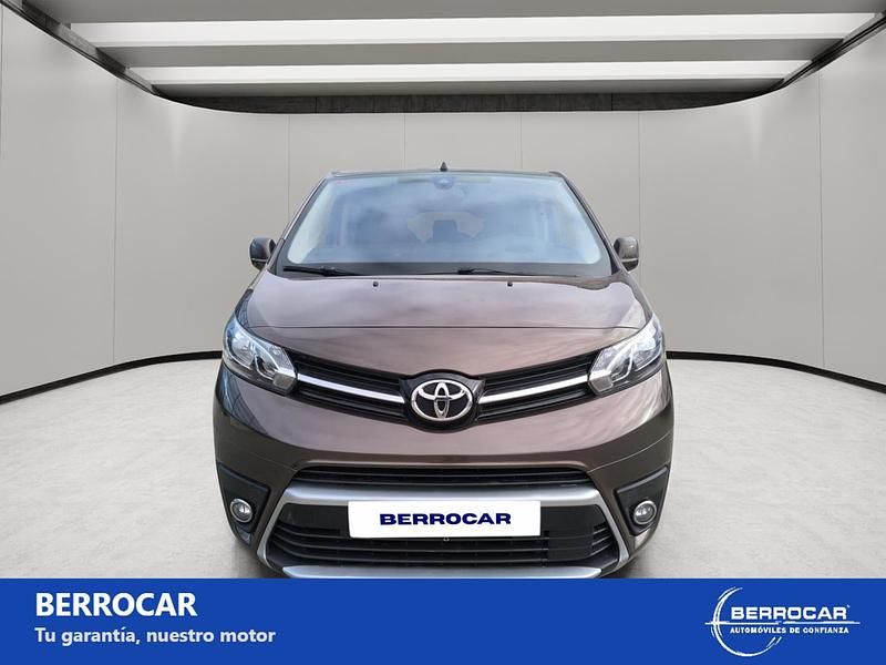 Usado Toyota Proace Verso 116 CV (85 kW) 2017 Marrón Familiar