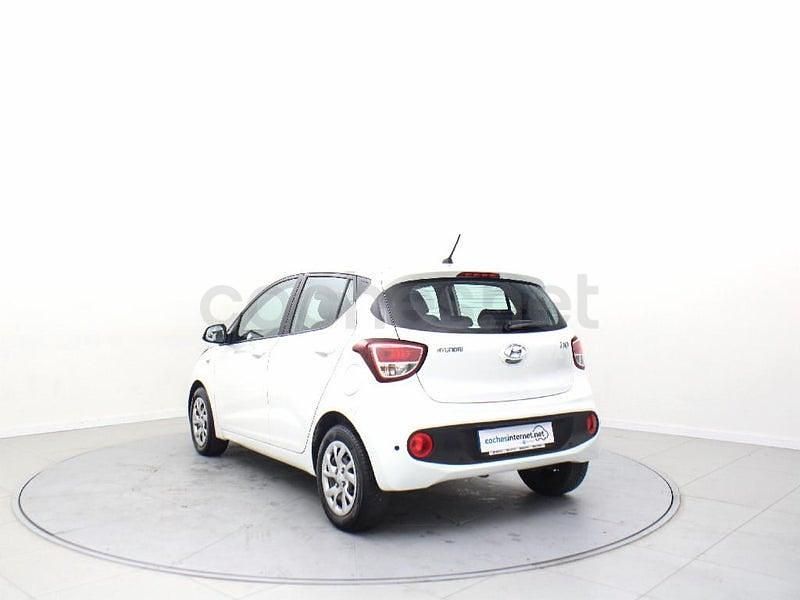 Usado Hyundai i10 GO! 87 CV (63 kW) 2017 Blanco Utilitario