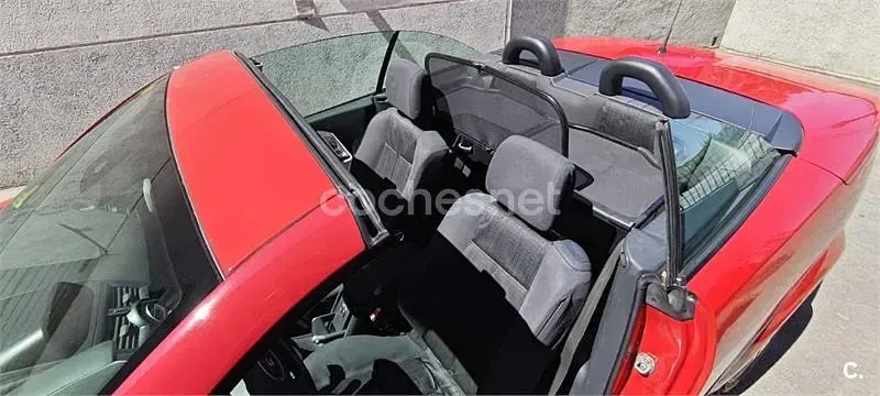 Usado Renault Mégane Cabriolet Dynamique 130 CV (95 kW) 2007 Rojo Descapotable