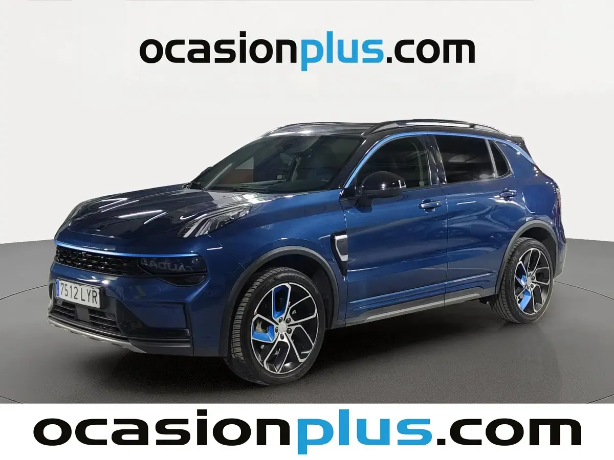 Begagnad Lynk & Co 01 261 HK (191 kW) 2022 SUV