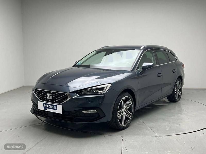 Gris Usado 2022 Seat Leon FR Familiar | 21.590 € (Precio justo) - Imagen 1/4