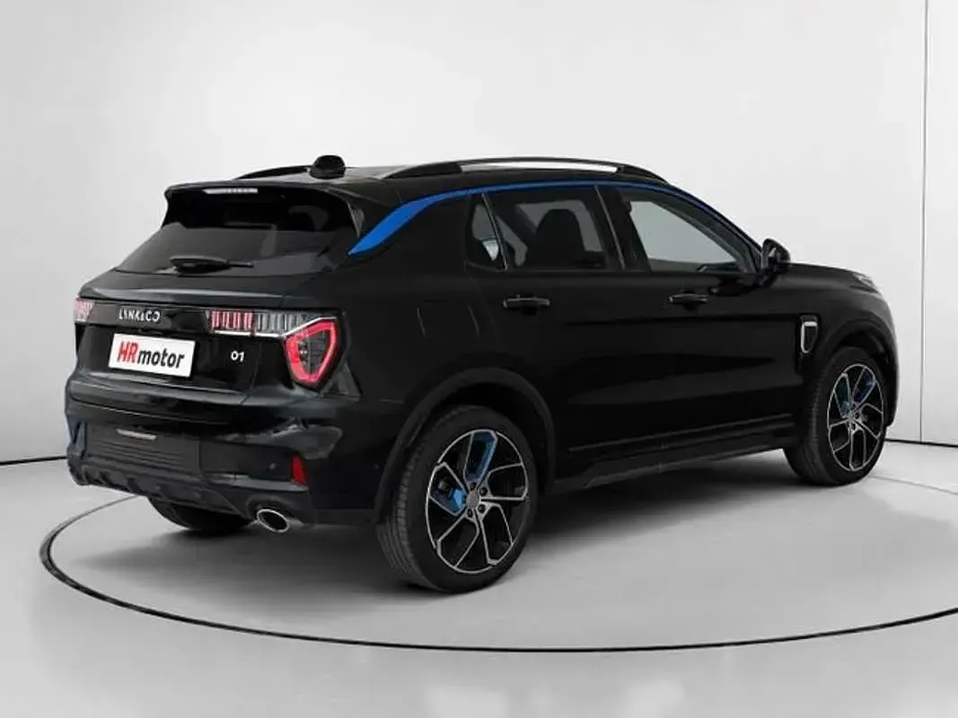 Usado Lynk & Co 01 197 CV (144 kW) 2023 Negro SUV