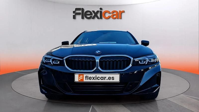 Usado BMW 320e 190 CV (139 kW) 2023 Negro Familiar