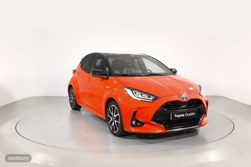 Oro Usado 2021 Toyota Yaris Edition Berlina | 21.600 € (Precio justo) - Imagen 1/4