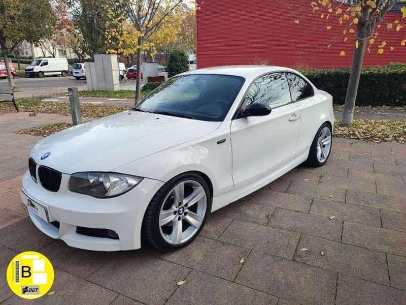 Blanco Usado 2010 BMW 120 Coupé M Sport Coupe | 14.999 € (Precio justo) - Imagen 1/4