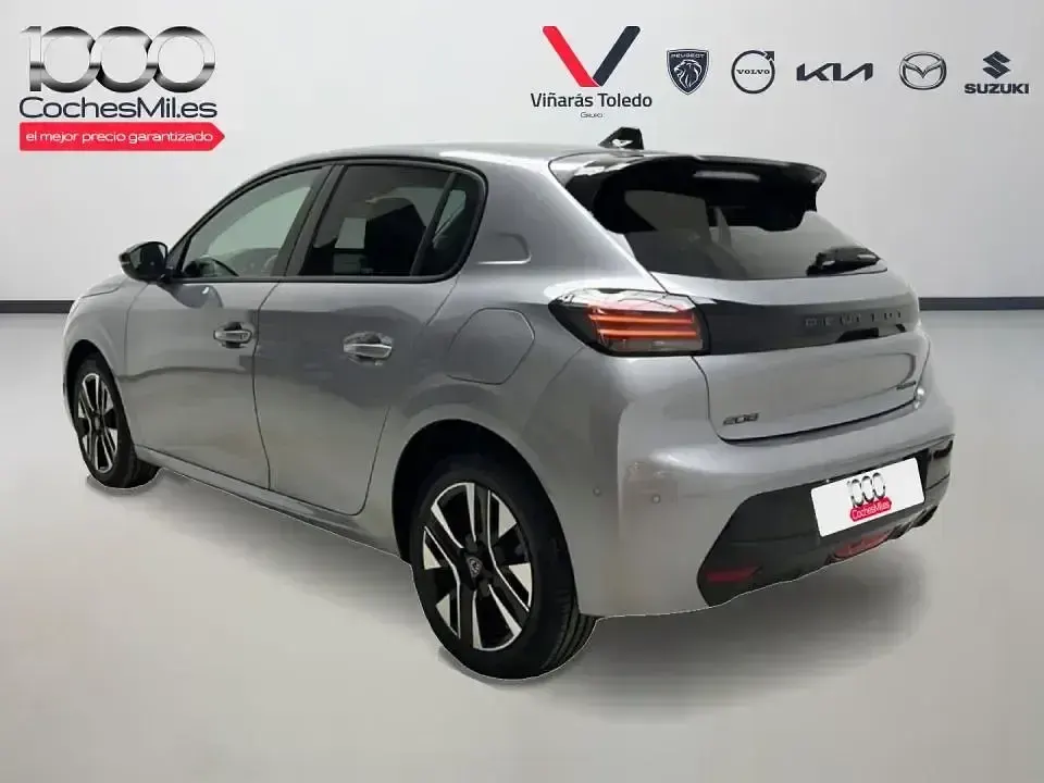 Usado Peugeot 208 Allure 110 CV (80 kW) 2025 Gris Utilitario