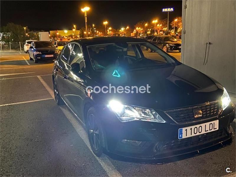 Negro Usado 2019 Seat Leon Style Berlina | 15.000 € (Precio justo) - Imagen 1/4
