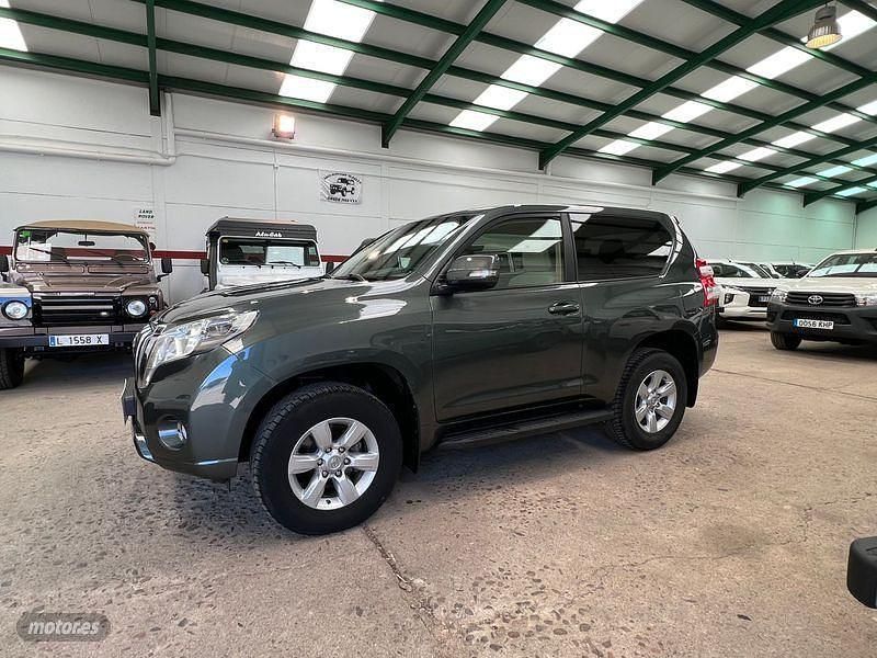 Usado Toyota Land Cruiser 177 CV (130 kW) 2017 Verde SUV