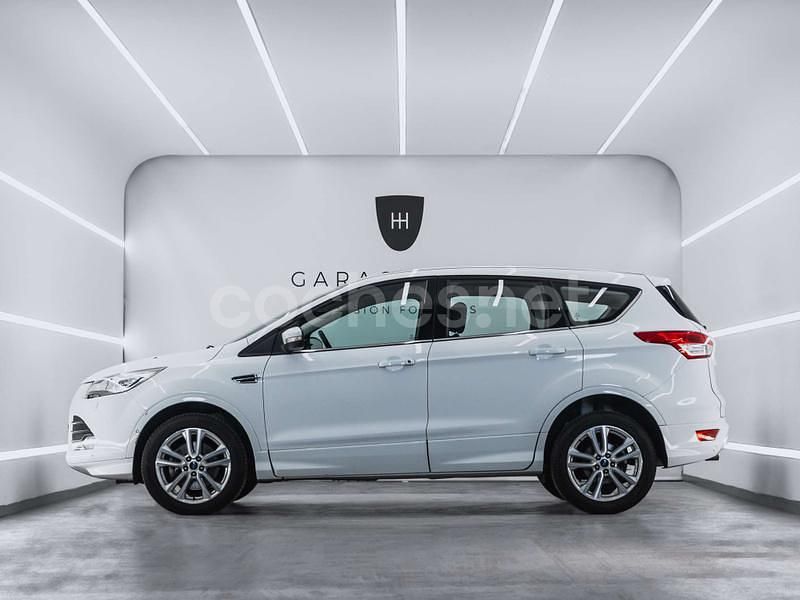 Usado Ford Kuga Titanium S 150 CV (110 kW) 2016 Blanco SUV