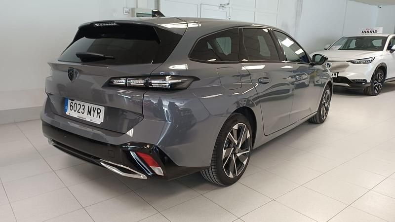 Usado Peugeot 308 SW Allure 136 CV (100 kW) 2025 Gris Familiar
