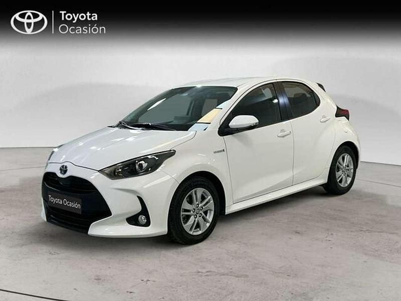 Blanco Usado 2020 Toyota Yaris Hybrid Active Berlina | 18.300 € (Precio justo) - Imagen 1/4