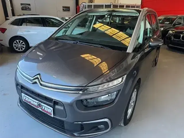 Usado Citroën C4 Feel 130 CV (95 kW) 2020 Gris