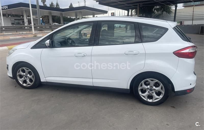 Usado Ford C-MAX Trend 115 CV (84 kW) 2013 Blanco Monovolumen