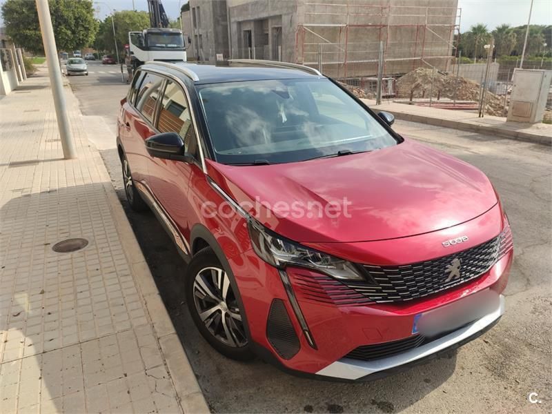 Rojo Usado 2021 Peugeot 5008 Allure Monovolumen | 23.600 € (Precio justo) - Imagen 1/4
