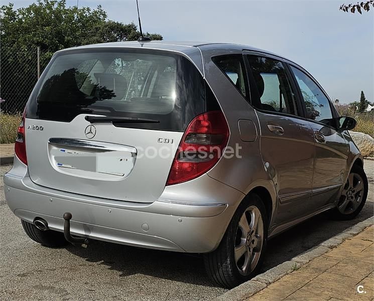 Usado Mercedes A200 Avantgarde 140 CV (102 kW) 2007 Gris / plata Monovolumen