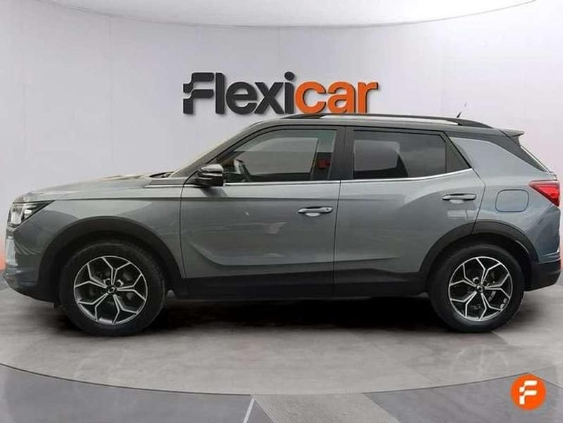 Usado Ssangyong (KGM) Korando 149 CV (109 kW) 2024 Gris SUV