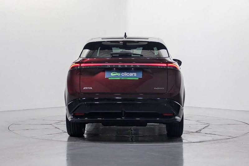 Usado Nissan Ariya Advance 225 kW (306 CV) 2023 Rojo SUV