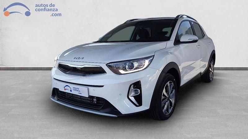 Usado 2025 Kia Stonic SUV | 19.900 € (Precio justo) - Imagen 1/4