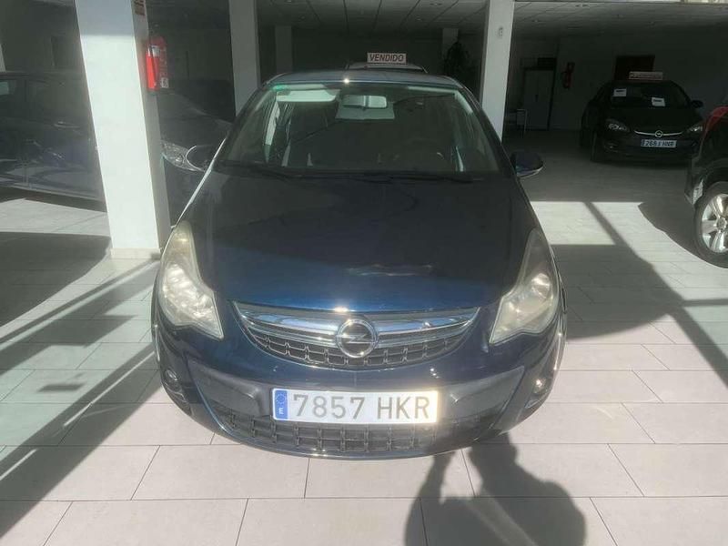 Azul Usado 2012 Opel Corsa Selective Utilitario | 4850 € (Precio justo) - Imagen 1/4