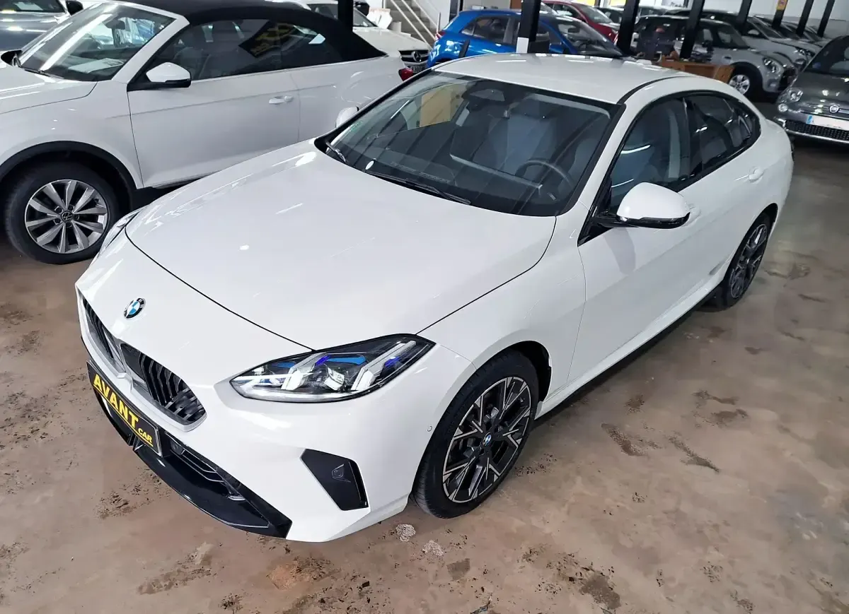 Usado BMW 218 Gran Coupé 150 CV (110 kW) 2025 Blanco Coupe