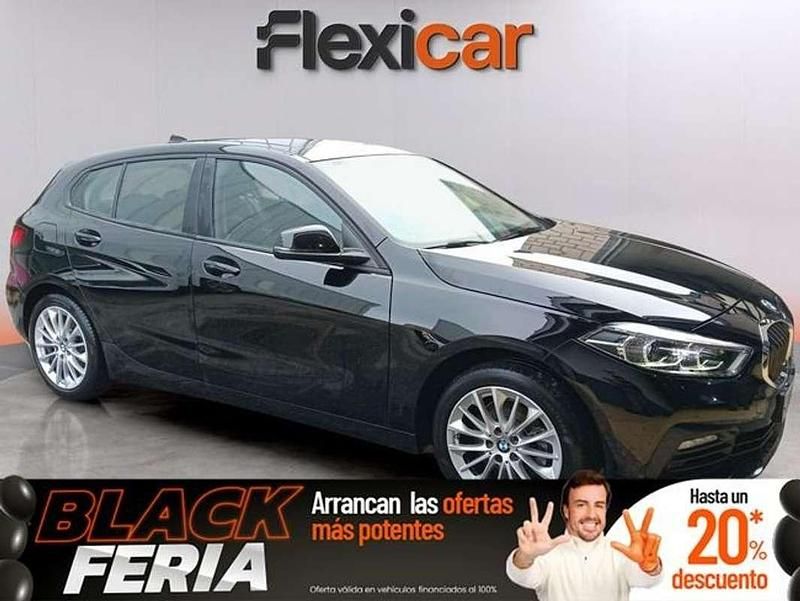 Usado BMW 118 136 CV (100 kW) 2022 Negro Utilitario