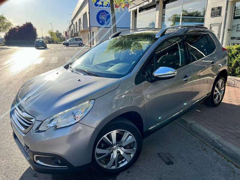 Gris Usado 2016 Peugeot 2008 Crossway SUV | 11.999 € (Caro) - Imagen 1/4