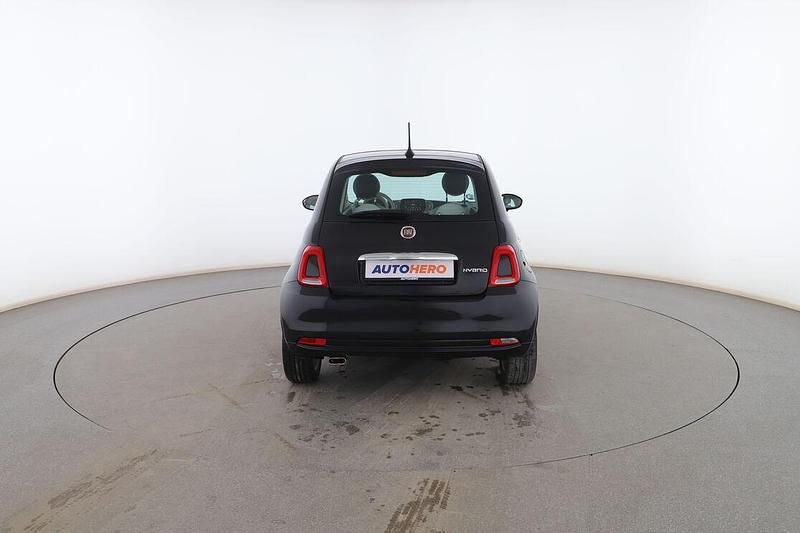 Usado Fiat 500 Pop 70 CV (51 kW) 2021 Negro Utilitario