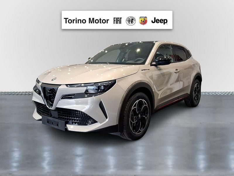 Beige Nuevo 2025 Alfa Romeo Junior Edizione Speciale SUV | 29.900 € (Precio justo) - Imagen 1/4