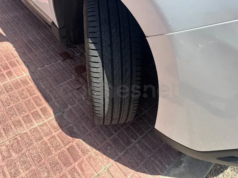 Usado Peugeot 2008 Allure 115 CV (84 kW) 2014 Blanco SUV