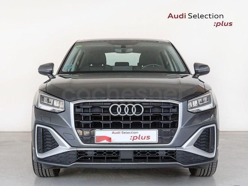 Usado Audi Q2 S-Line 150 CV (110 kW) 2021 Gris / plata SUV