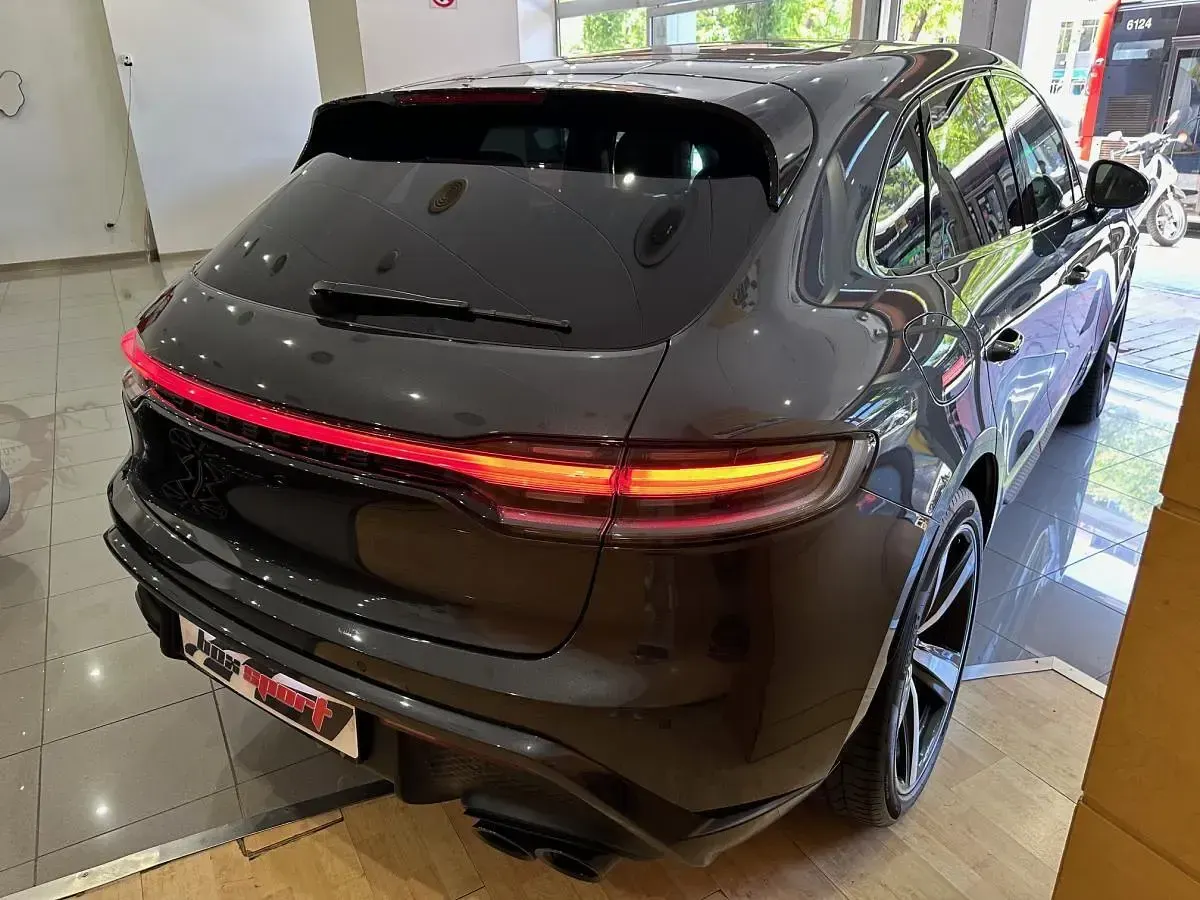 Usado Porsche Macan S 381 CV (280 kW) 2023 Gris metalizado SUV