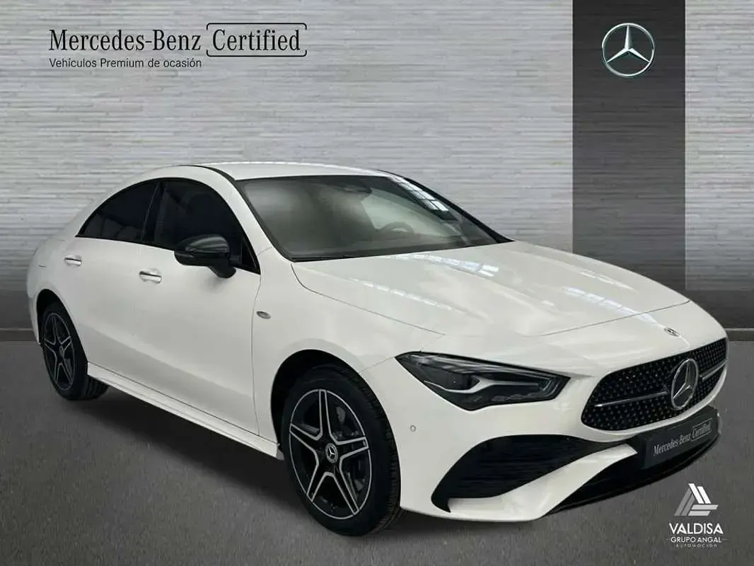 Usado Mercedes CLA250 218 CV (160 kW) 2025 Coupe