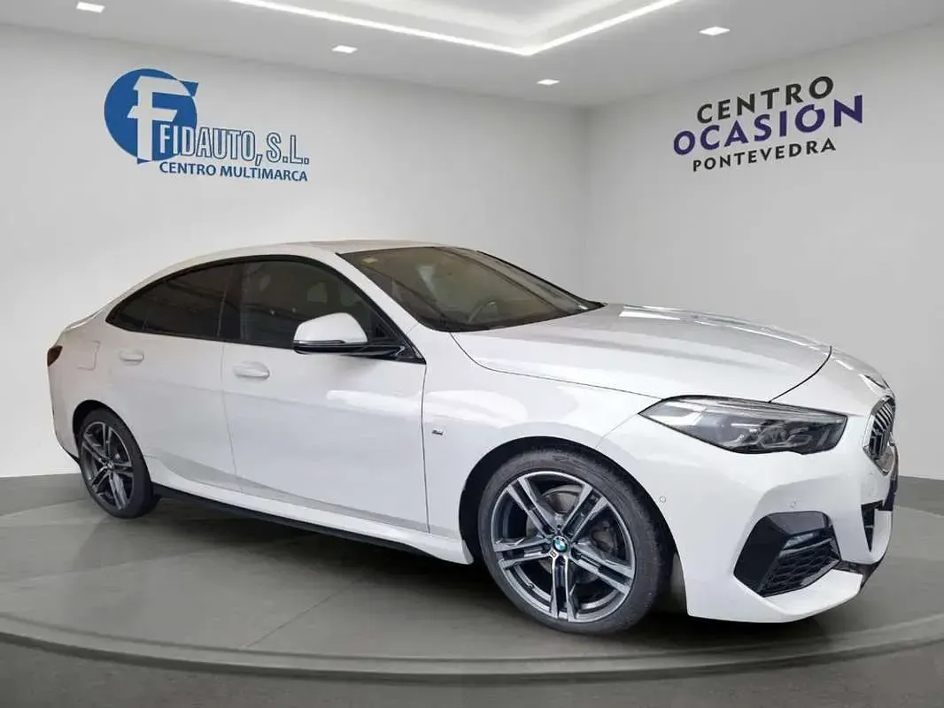 Usado BMW 218 150 CV (110 kW) 2020 Blanco Coupe