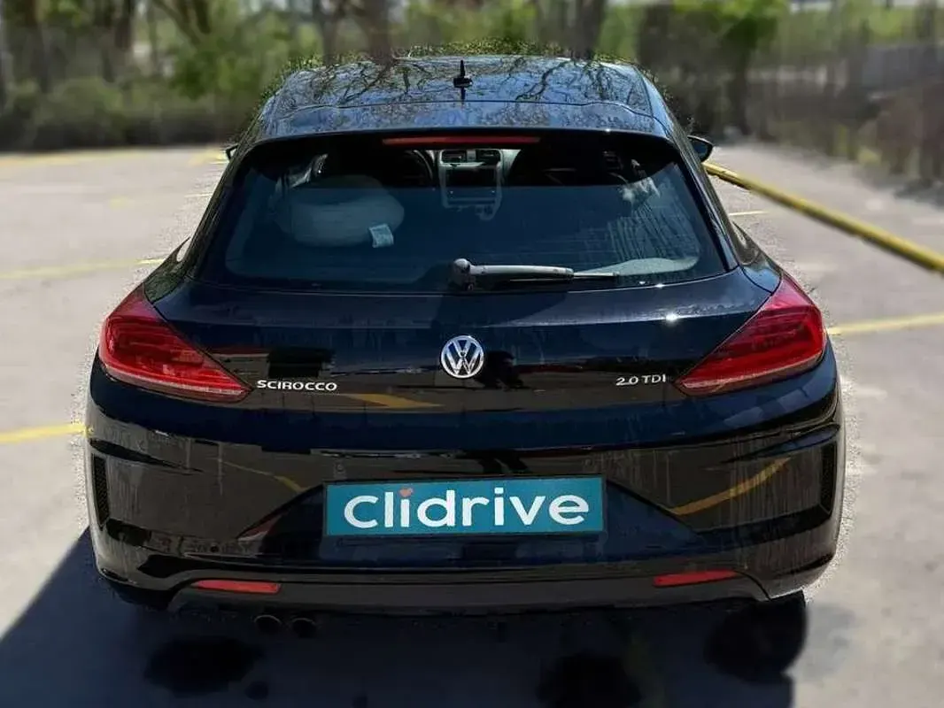 Usado VW Scirocco R-line 150 CV (110 kW) 2016 Negro Coupe
