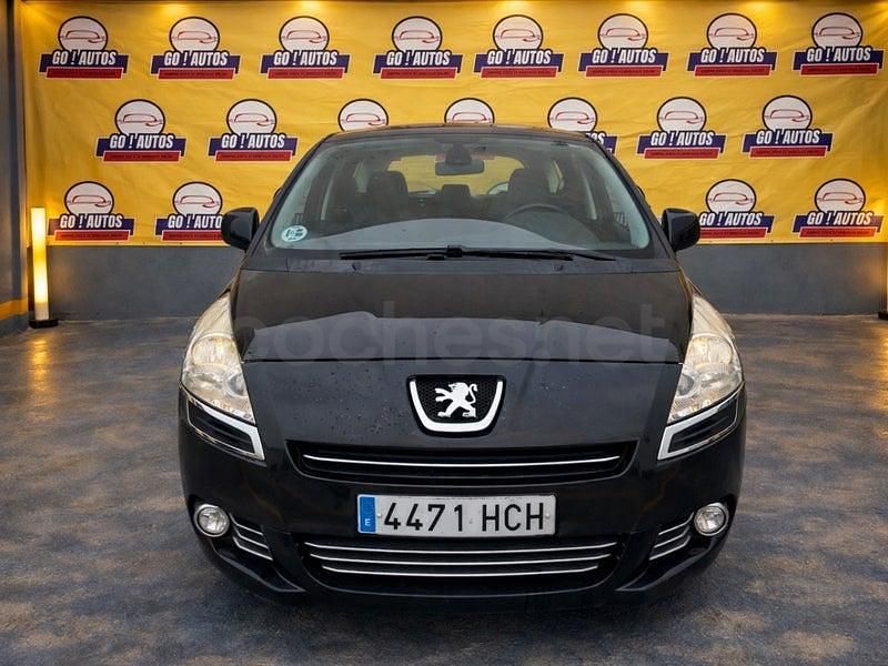 Usado Peugeot 5008 Premium 112 CV (82 kW) 2011 Negro Monovolumen
