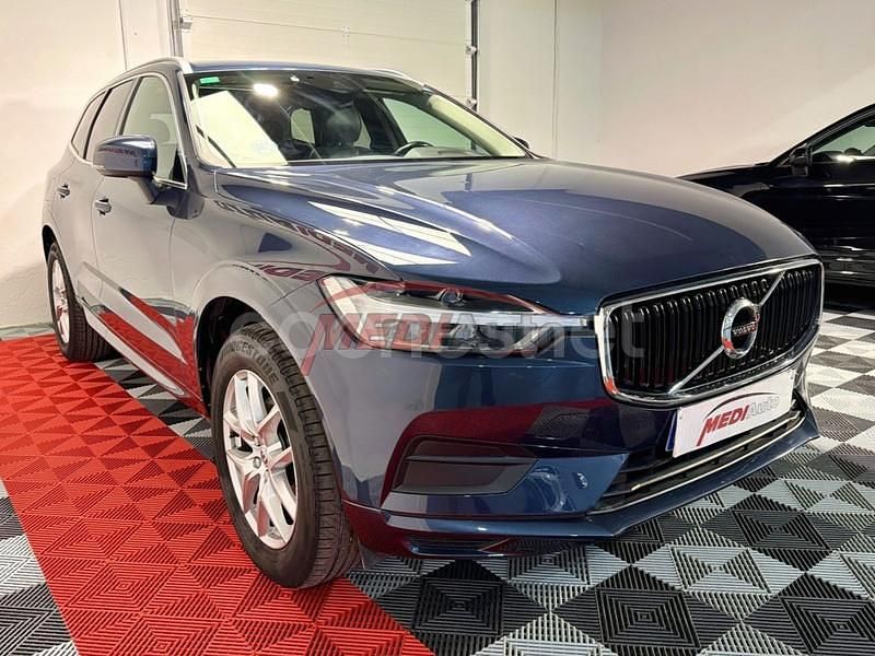 Usado Volvo XC60 Momentum 150 CV (110 kW) 2019 Azul SUV