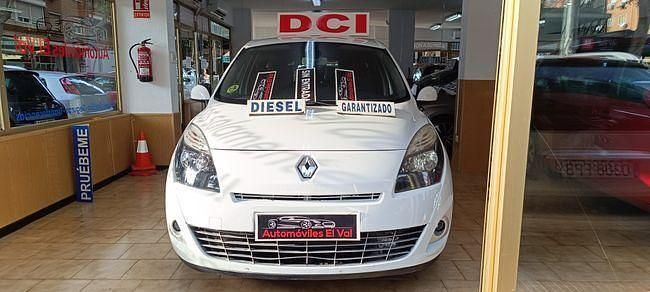 Usado Renault Scénic III Dynamique 129 CV (94 kW) 2010 Blanco Monovolumen